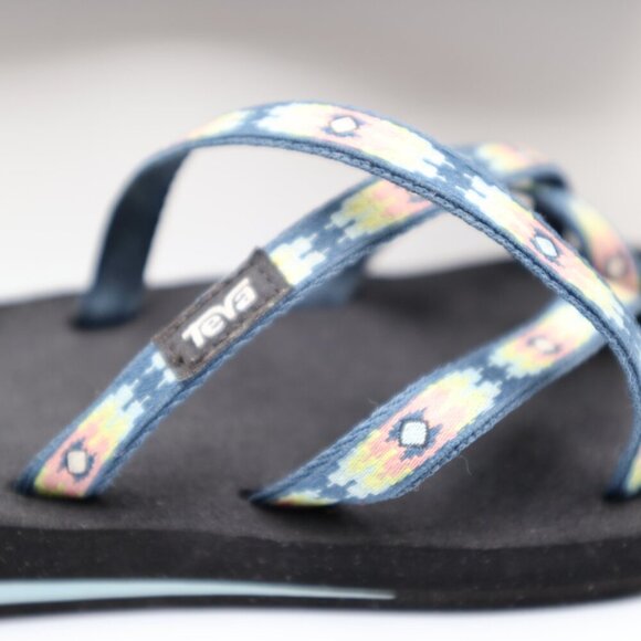 Teva Olowahu Flip Flops Sandals Women's Blue Orange Yellow SN 6840 Size 8 - Picture 2 of 7